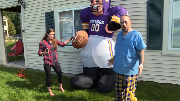 Dave Moschel - Wisconsin Vikings Fan Attacked 