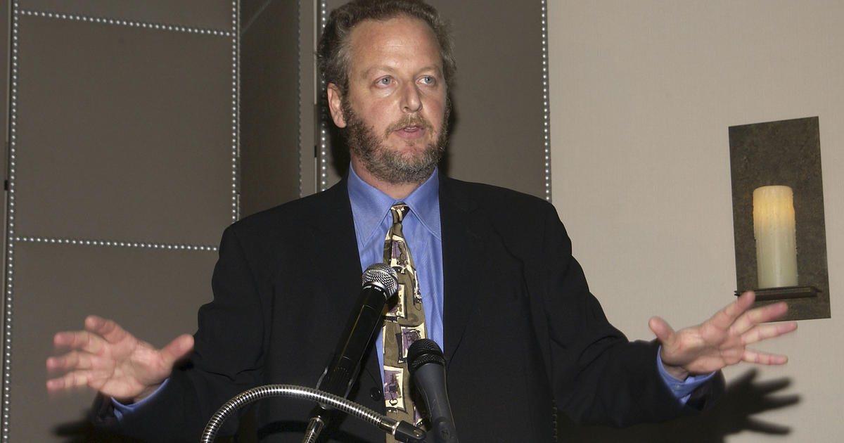 Cubs: Rookie of the Year actor Daniel Stern is back - Sports Illustrated
