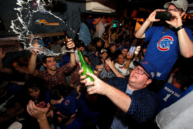 Emotional Cubs fans bask in glory of team's World Series win - CBS News