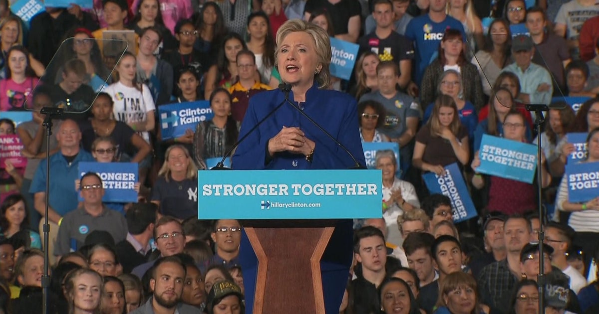 Hillary Clinton appeals to Latino voters as lead over Donald Trump ...