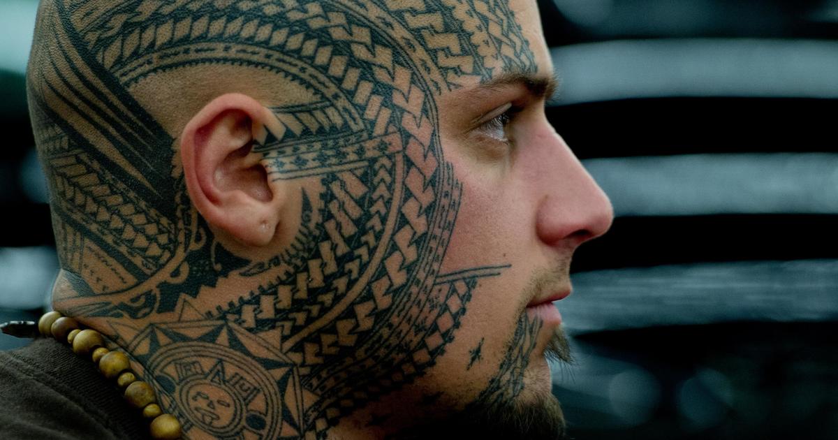 89 Face Tattoos for Men [2023 Inspiration Guide] | Face tattoos, Cool face  tattoos, Tattoos for women small
