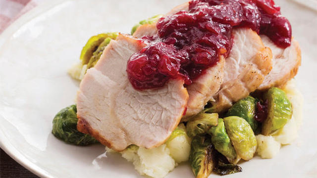 blue-apron-roast-turkey-cranberry-sauce.jpg 