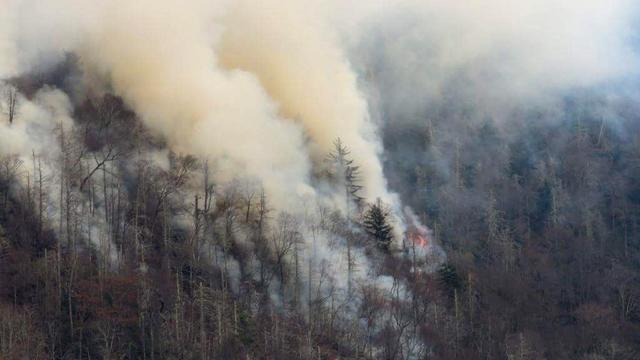 gatlinburg-fire-tennessee-2016-11-30.jpg 