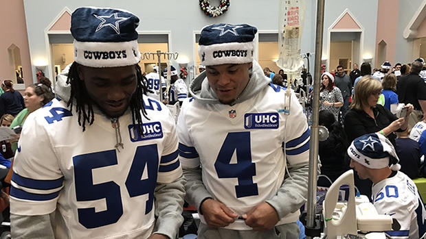 Dallas Cowboys Visit Hospital 