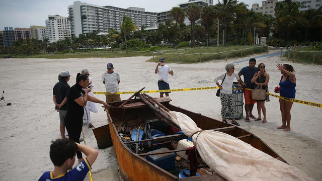 cuban-migrant-boat-florida-488329200.jpg 