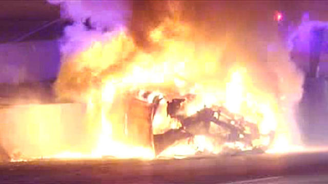 fiery-car-crash.jpg 