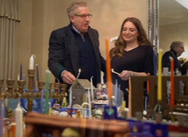 david-moore-daughter-jami-light-menorah.jpg 
