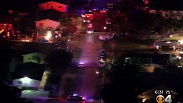 car-plunges-into-florida-canal-122516.jpg 