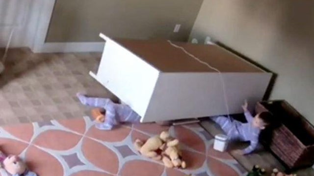 dresser-boys-twins.jpg 