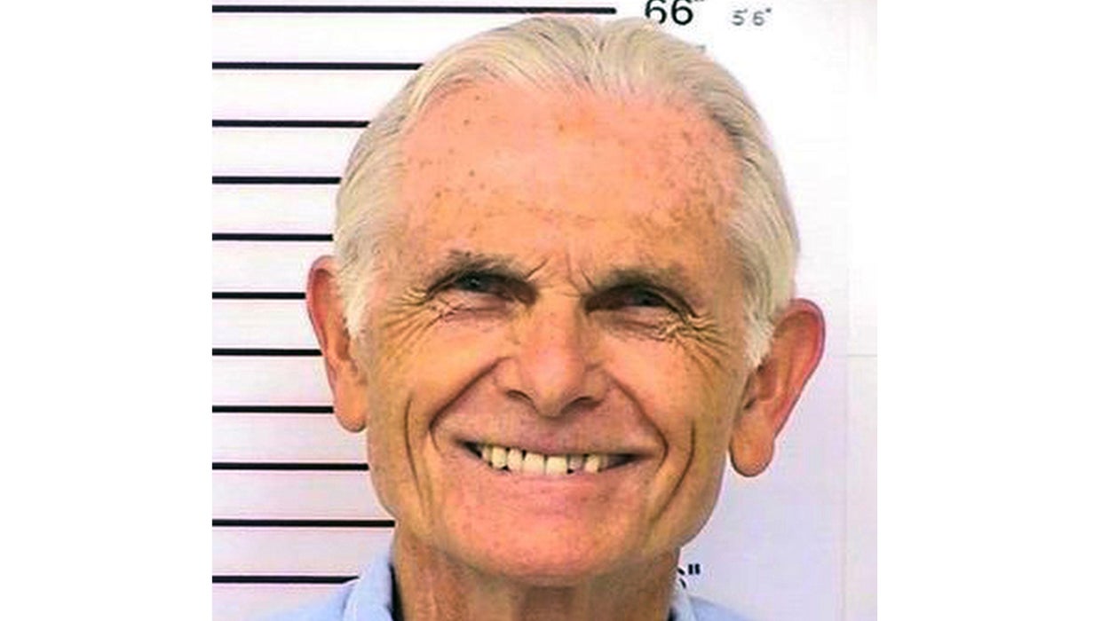 1adavis2.jpg 