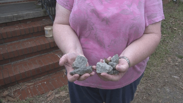 rocks.gif 