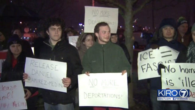 anti-ice-protesters-iln-tacoma-021417.jpg 