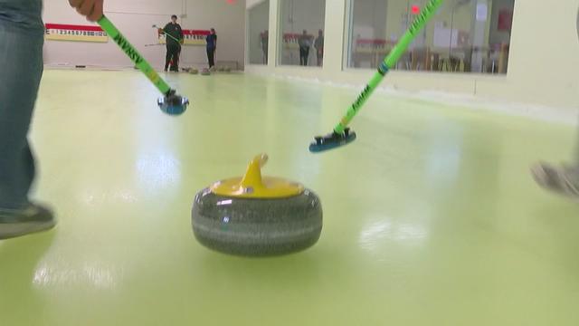 lakeville-curling.jpg 