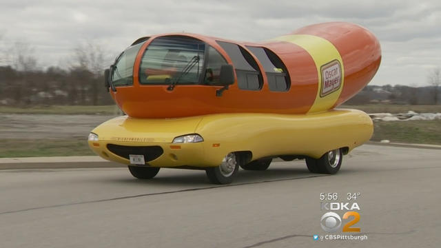 wienermobile.jpg 