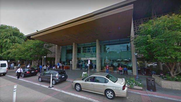 Stanford Hospital - Edwards Building at 300 Pasteur Dr. (Google Street View) 