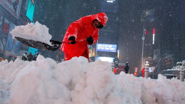 nyc-snow.jpg 