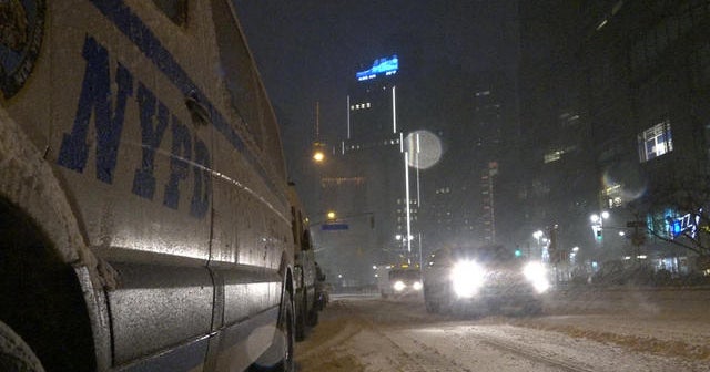 Intense winter storm blasts New York City - CBS News