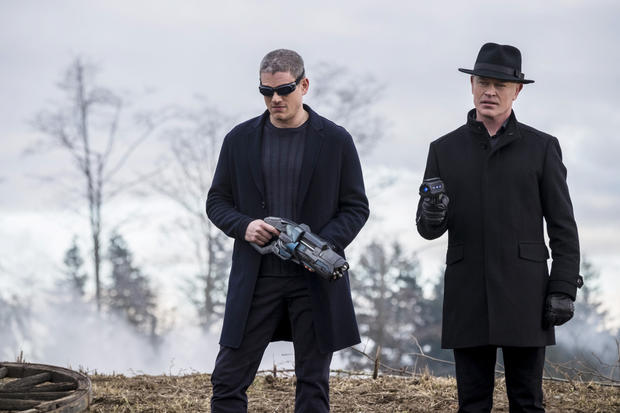 Captain Cold and Damien Darhk 