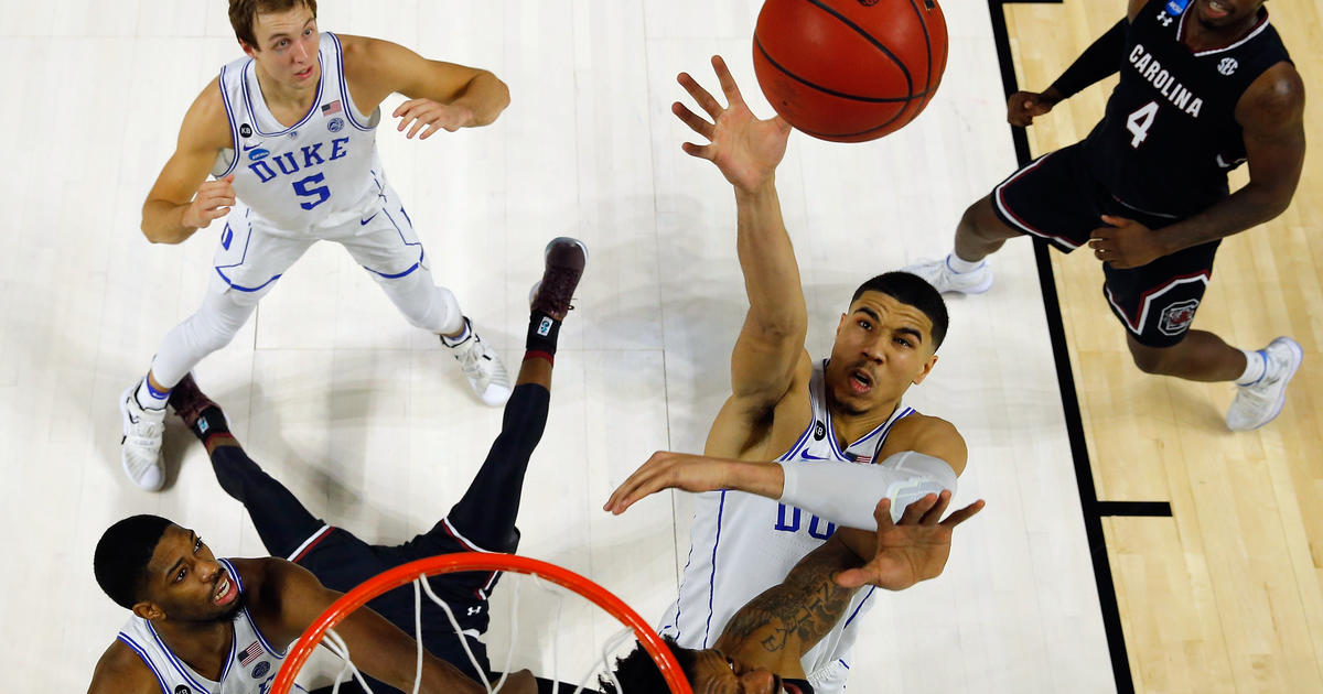 Chris Chiozza of the Capital City Go-Go shoots the ball against the News  Photo - Getty Images
