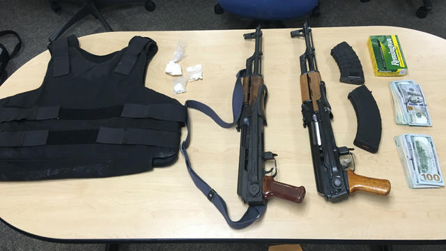 assault-weapons-and-drugs-seized-by-srpd.jpg 