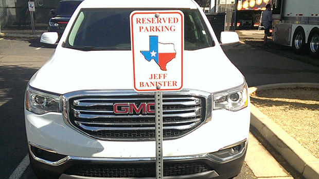 Banister-Parking 