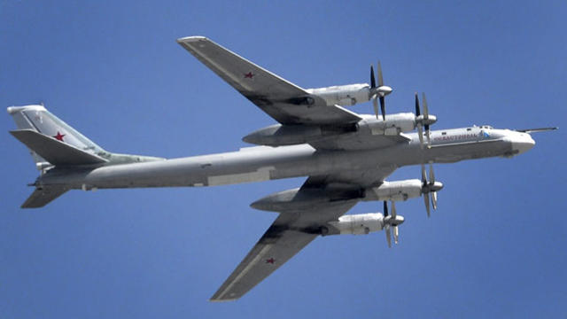 russian-tu-95-bomber.jpg 