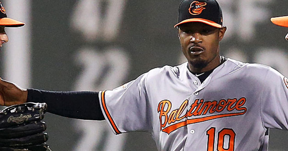 Orioles' Adam Jones berated by racist taunts at Fenway Park