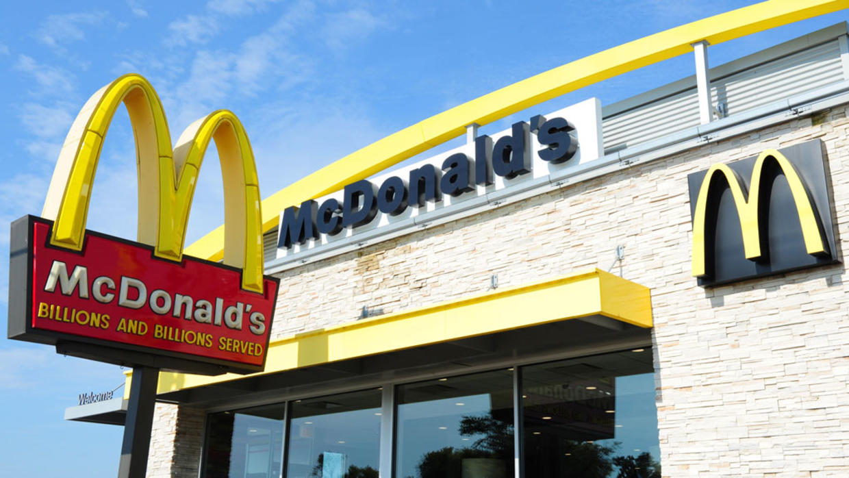 Man Sues McDonalds, Claims Soda Was Spiked With Heroin Sub image