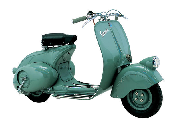 I saw a Vespa 946 Emporio Armani Scooter and want to share it with you all  