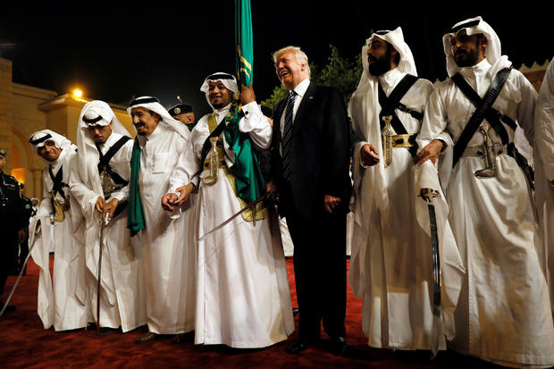 trump-saudi-sword-dance.jpg 