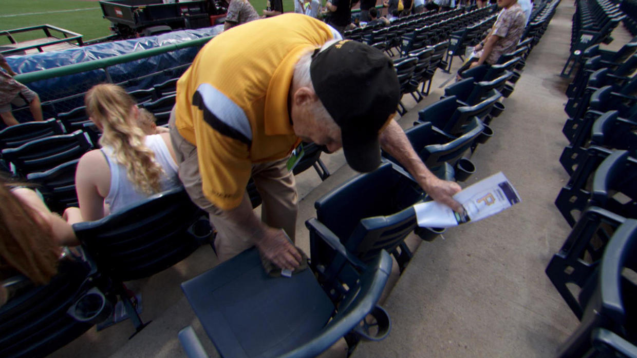 99yearold Pittsburgh Pirates usher shows the way to happiness CBS News