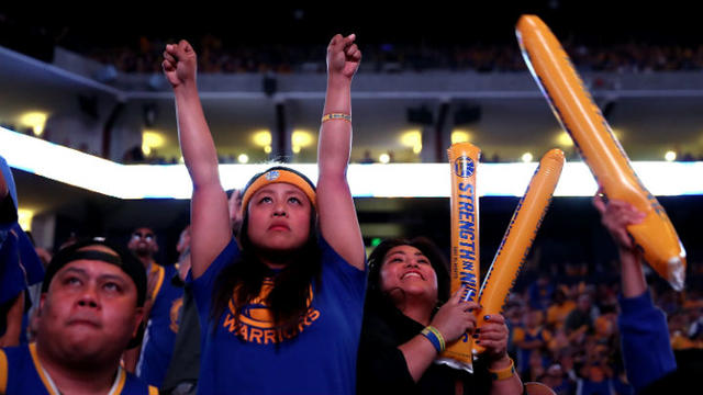 warriors-fans-getty-images.jpg 