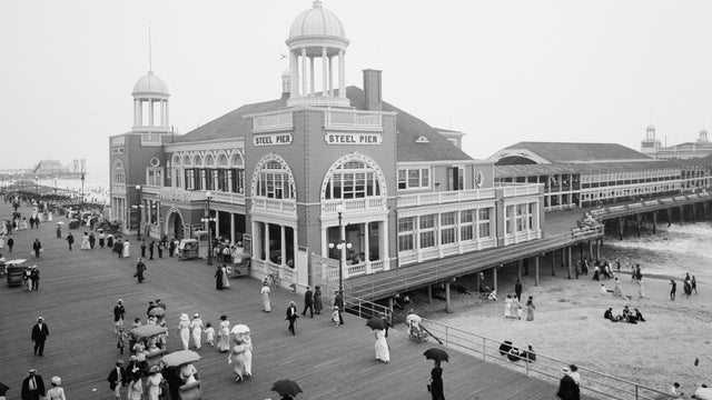 steel-pier-atlantic-city-1901-loc-promo.jpg 