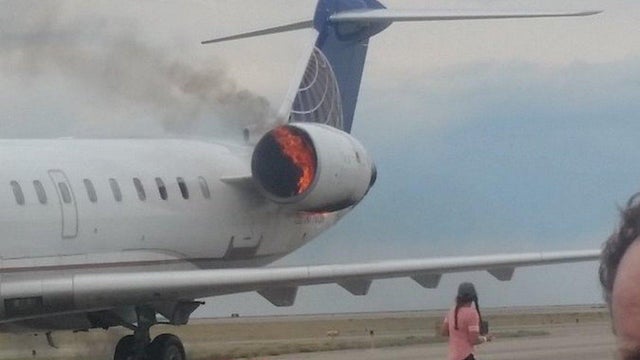 07-02-skywest-plane-fire-denver-co-credit-rabiasquared.jpg 