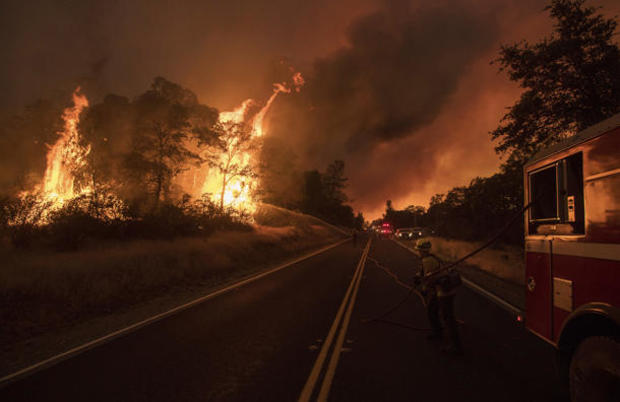 wildfire-california-ap-17190427231905.jpg 