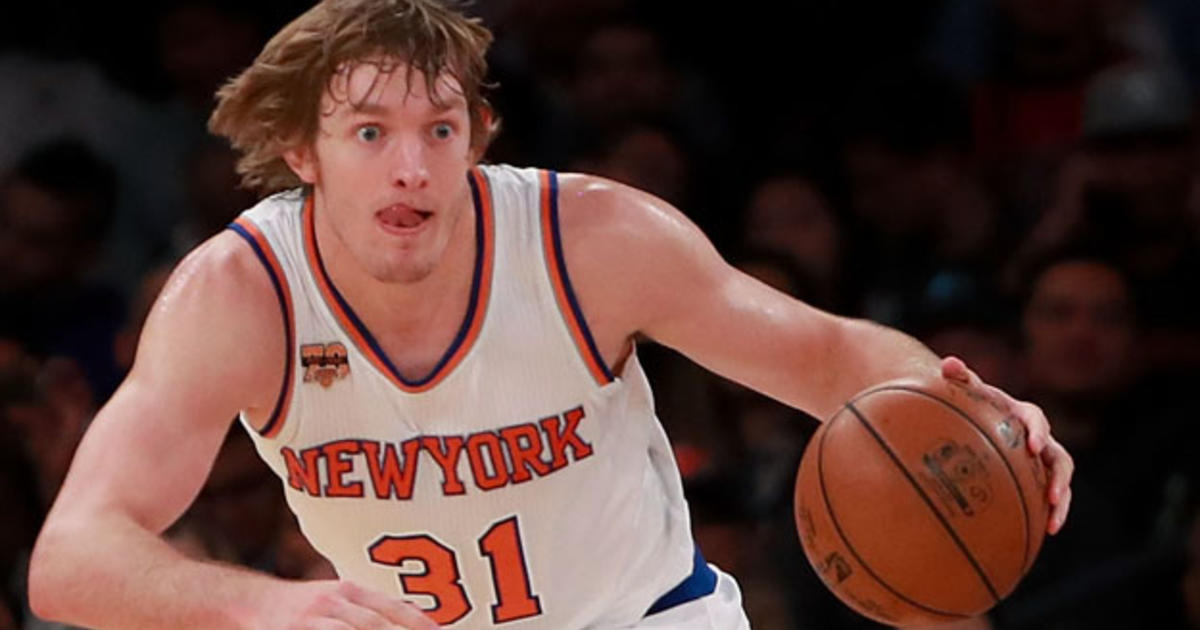 New York Knicks sign second-year guard Ron Baker to $9 million deal - ESPN