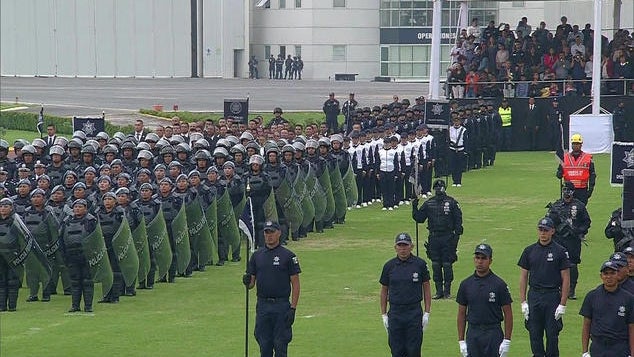 cbs-epn-dia-del-policia-federal-1355321-640x360.jpg 