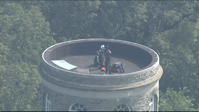 lns-wilmington-water-tower-rescue_frame_20928.png 