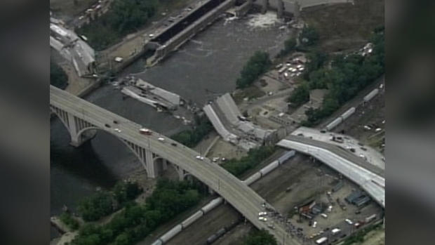 i-35w bridge collapse aerial 