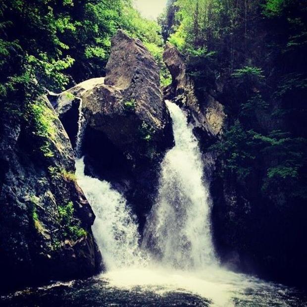 bish-bash-waterfall-1.jpg 