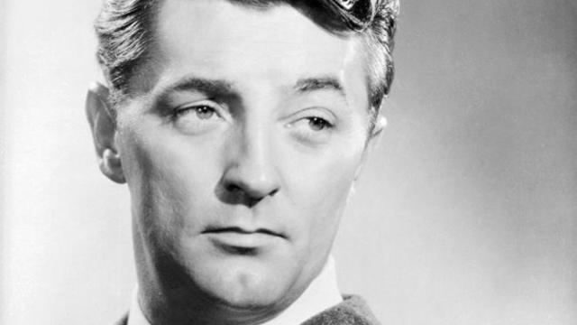 robert-mitchum-foreign-intrigue-promo.jpg 