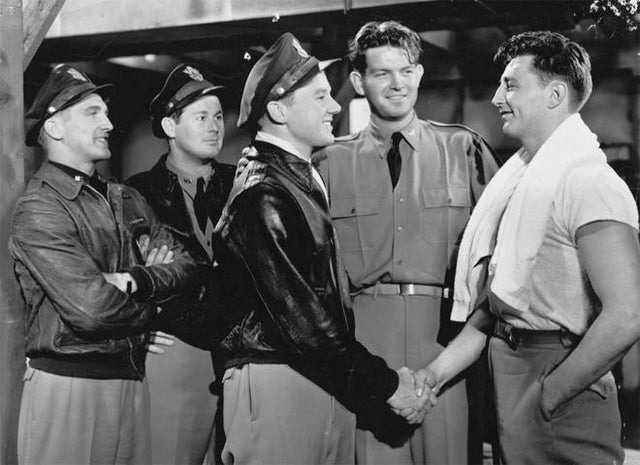 robert-mitchum-thirty-seconds-over-tokyo-van-johnson-don-defore-douglas-cowan-john-r-reilly.jpg 