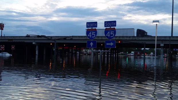 170808-ian-mckay-lsm-texas-flooding-03.png 