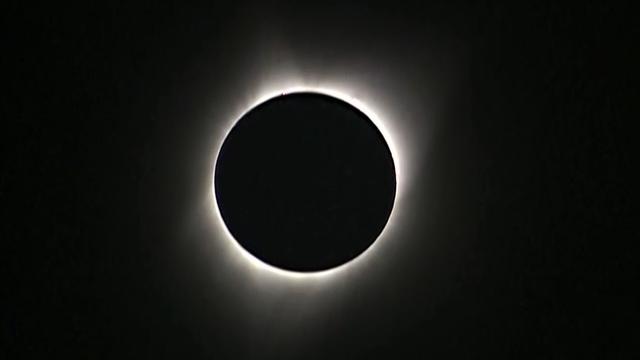 eclipse.jpg 