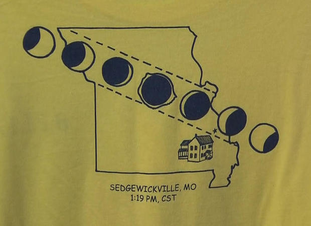 eclipse-sedgewickville-mo-t-shirt.jpg 