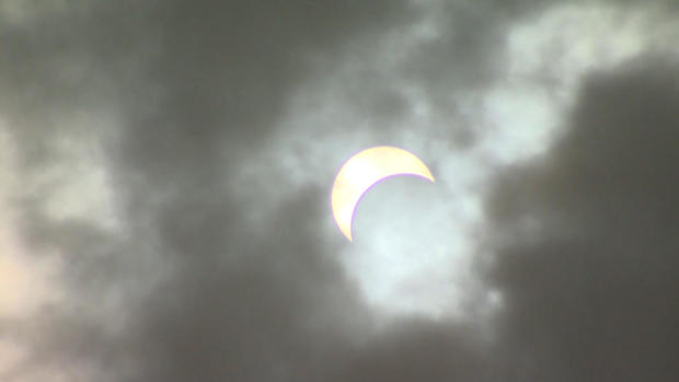 0821-eclipse-ny.jpg 