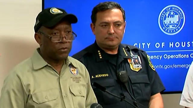 cbsn-0829-houstonmayorpresser-1385892-640x360.jpg 