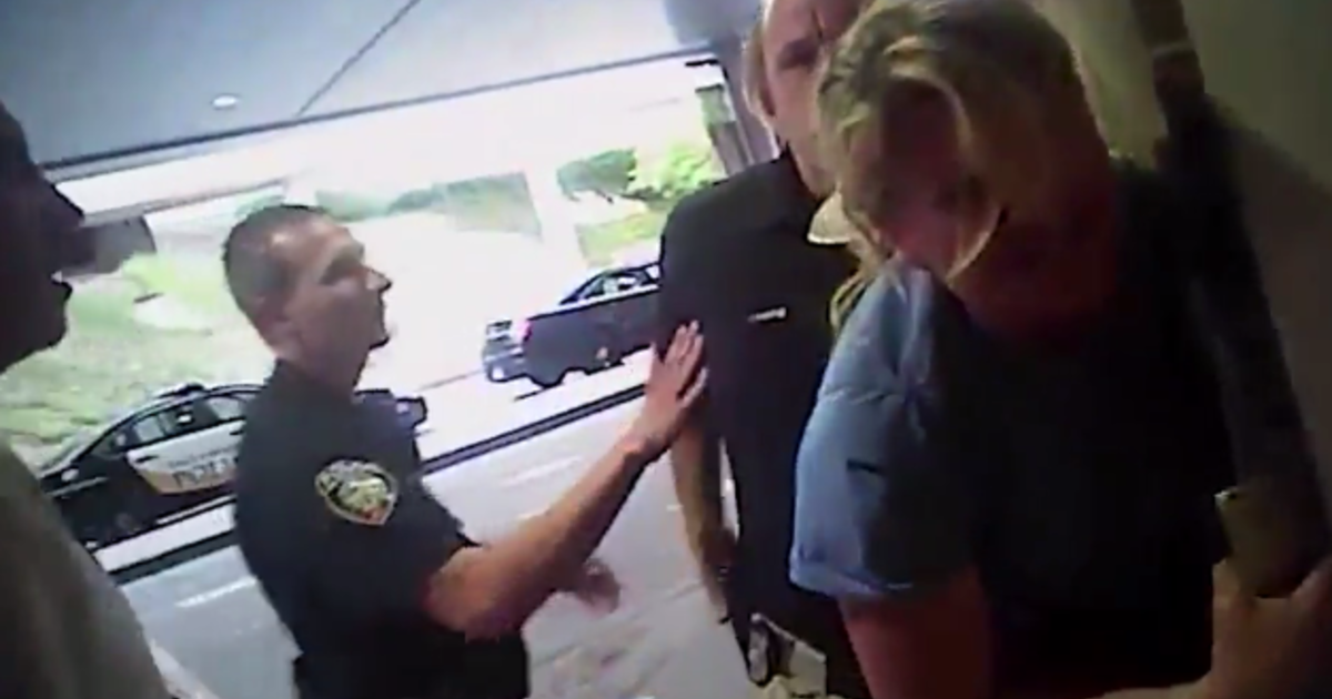 Police Officer Who Arrested Utah Nurse Fired From Medic Job Cbs Baltimore