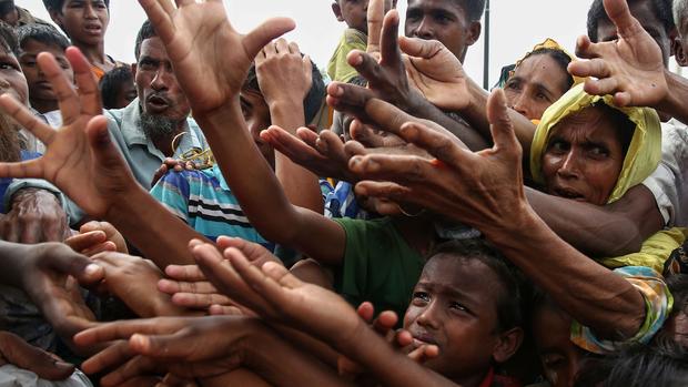 Rohingyas in danger, aid groups forced out 