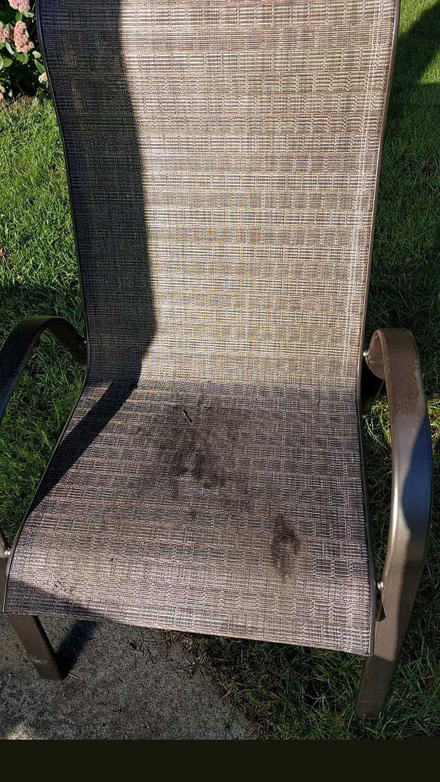 chair-covered-in-mud 